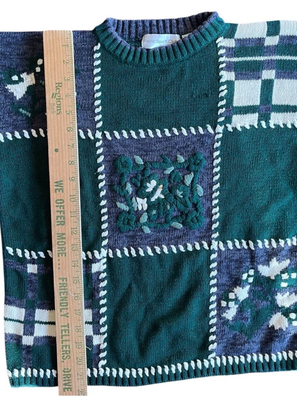 Green Patchwork Textured Knit Sweater - Picture 6 of 6